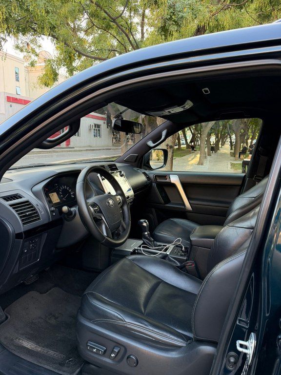 Toyota Land Cruiser Prado, 2.7 L, 2020 il, 141 500 km — Avtomobillər, Bakı (8)