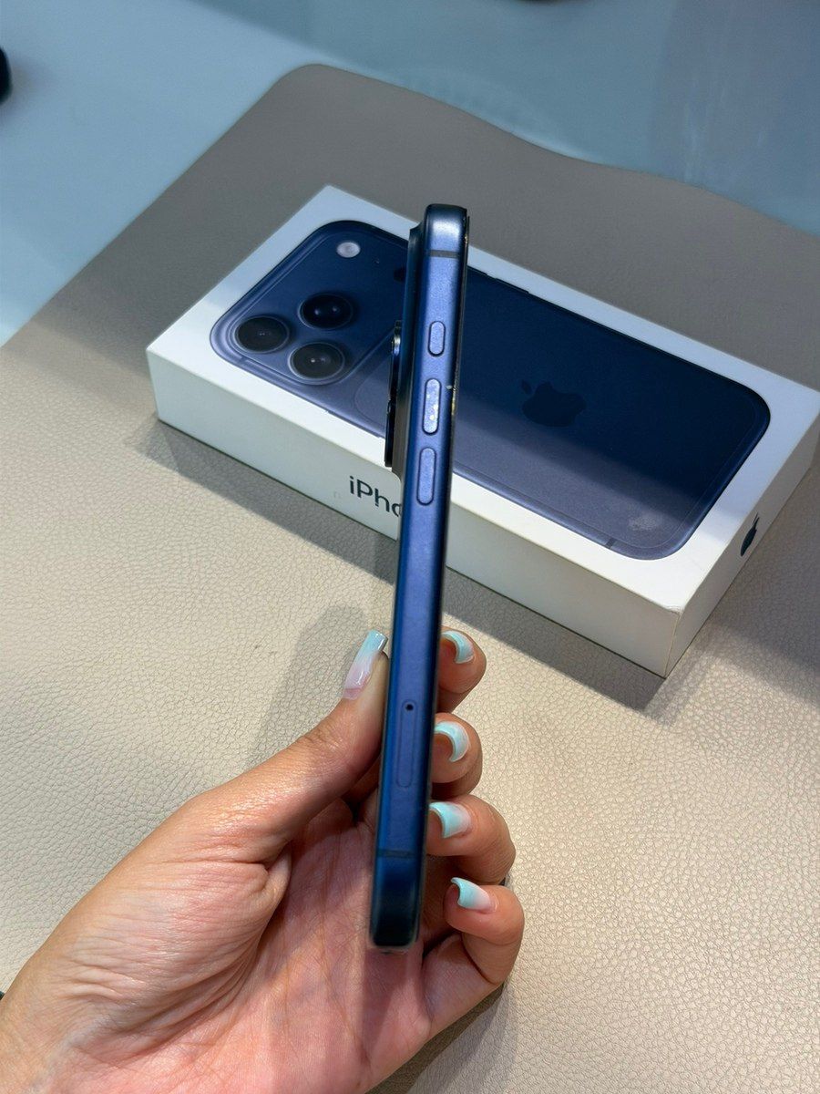 Apple iPhone 17 Pro Deep Blue 256GB/12GB — Smartfonlar, Bakı (4)