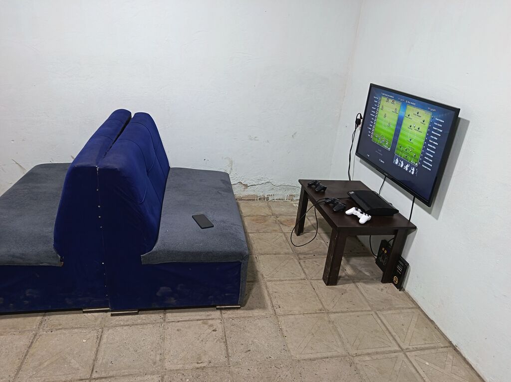 PlayStation oyun guşəsi – tam qurulu Konsol: PlayStation — Digər, Qusar