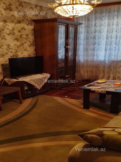 Satılır 3 otaqlı Bina evi menzil (Köhnə tikili), 100 m², Xətai rayonu — Bakı