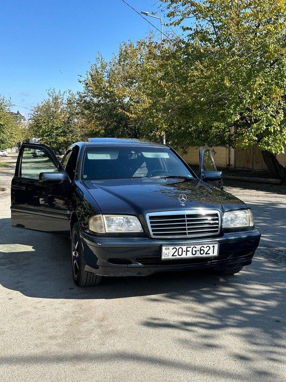 Mercedes C 180, 1.8 L, 1998 il, 266 500 km 20-FG-621 — Avtomobillər, Gəncə (4)