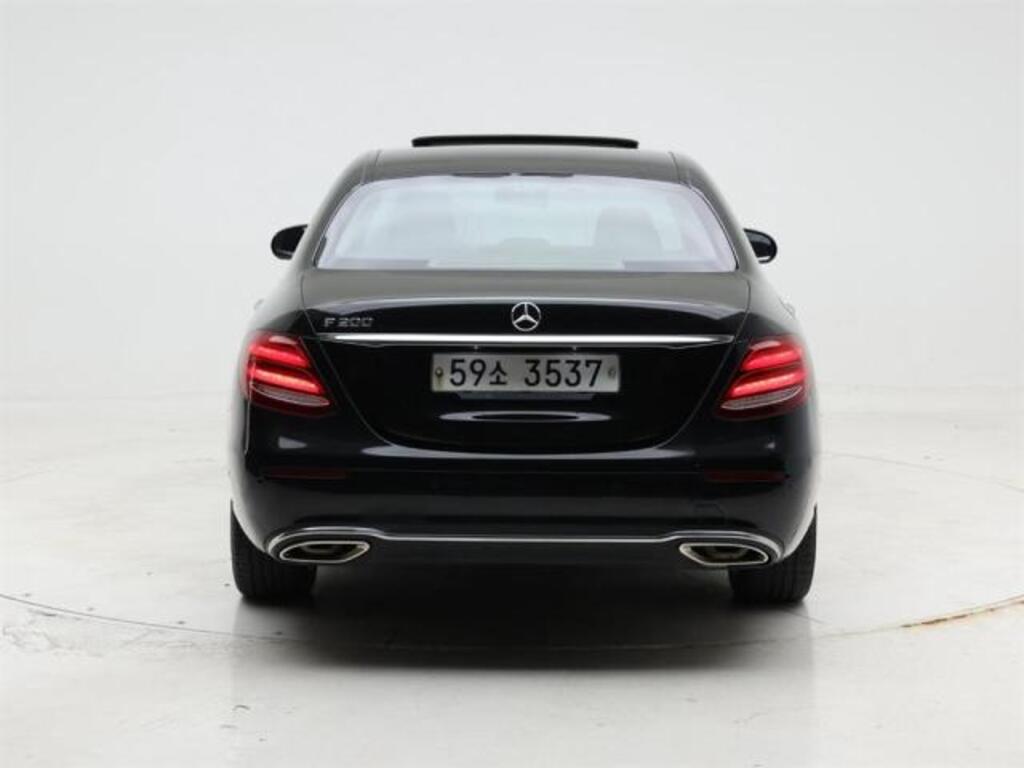 Mercedes E 200, 2.0 L, 2018 il, 176 234 km — Avtomobillər (4)