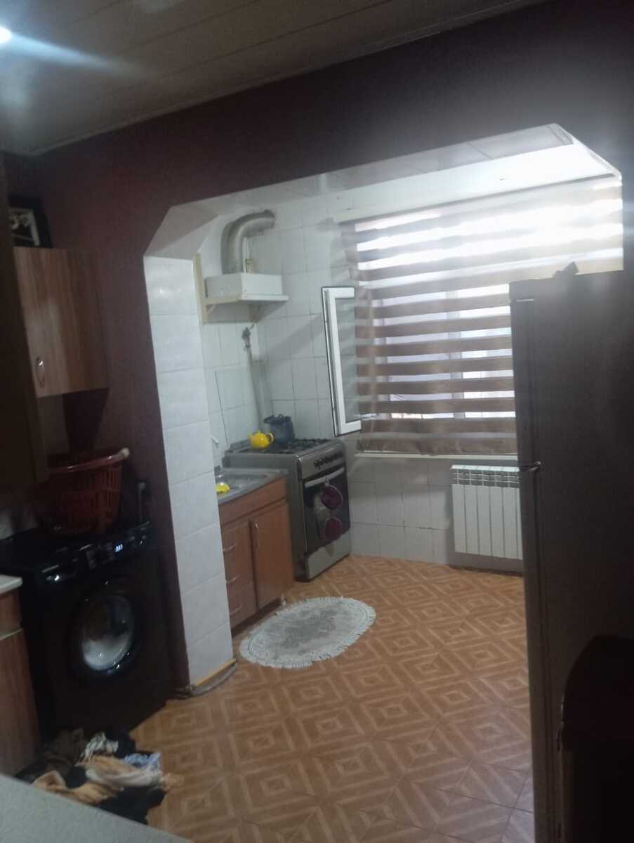 Satılır 4 otaqlı köhnə tikili 95 m² — Mənzil, Bakı (7)