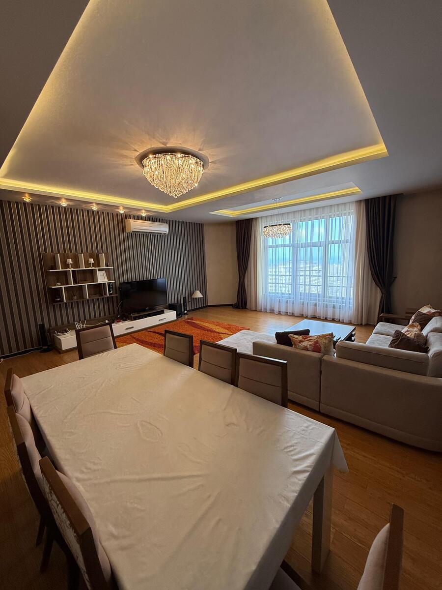 İcarəyə verilir 3 otaqlı yeni tikili 130 m² — Mənzil, Bakı (3)