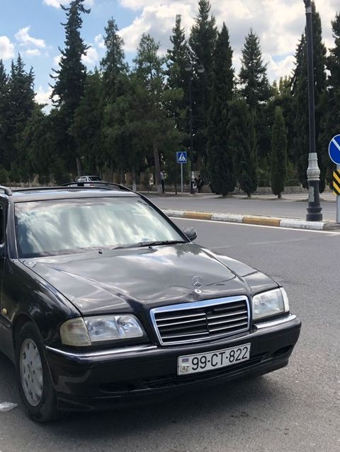Mercedes-Benz C 230: 2.3 l Universal — Zərdab