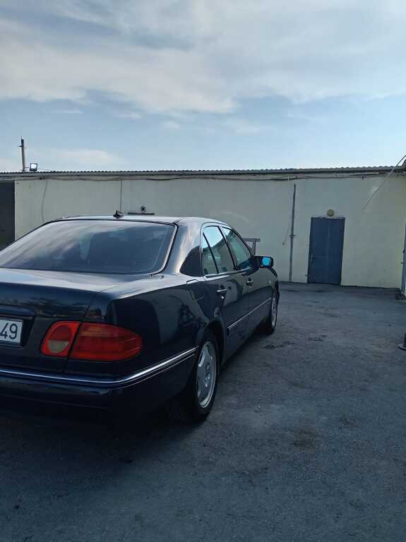 Mercedes E 240, 2.4 L, 1998 il, 374 975 km 77-NZ-349 — Avtomobillər, Göyçay (5)