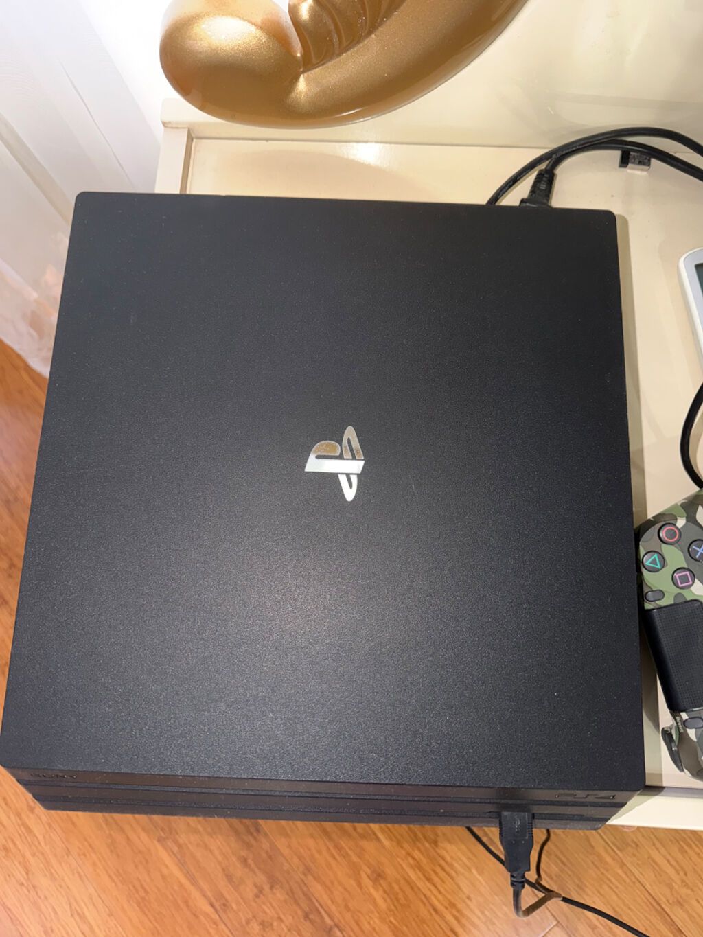 İdeal vəziyyətdə PlayStation 4pro satılır şəxsi istifadə olunub — Oyun konsolları, Bakı (3)