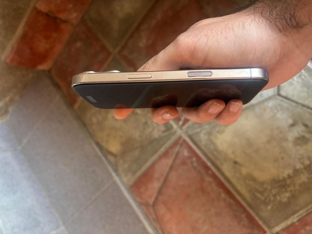 Apple iPhone 16 Pro Desert Titanium 256GB/8GB — Smartfonlar, Bakı (3)