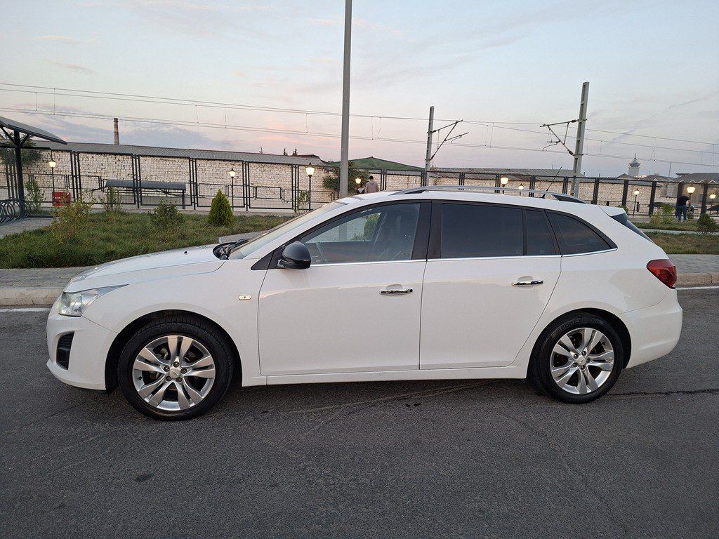 Chevrolet Cruze, 1.8 L, 2013 il, 267 000 km 77-FB-068 — Avtomobillər, Bakı (2)