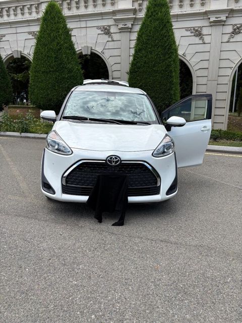Toyota Sienta, 1.5 L, 2020 il, 87 000 km — Gəncə