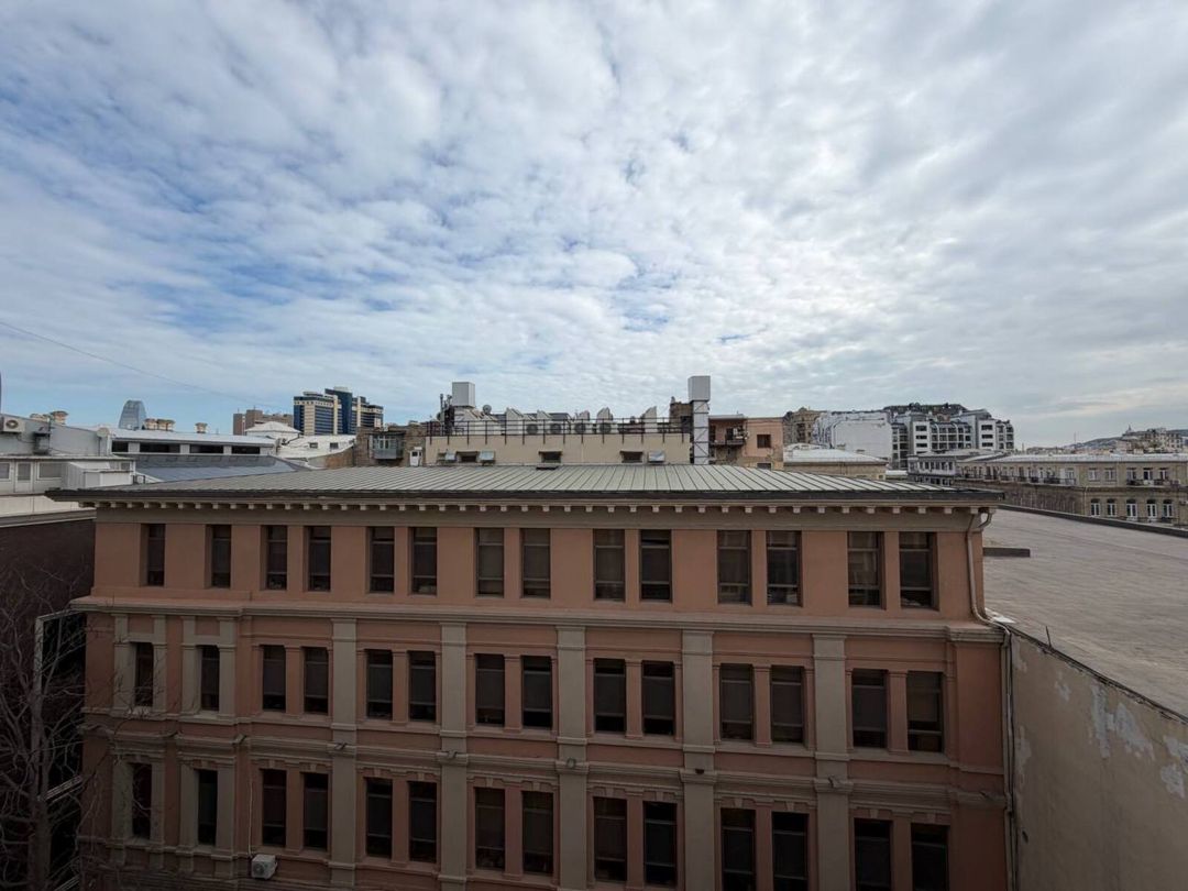 Satılır 3 otaqlı köhnə tikili 105 m² — Mənzil, Bakı (10)