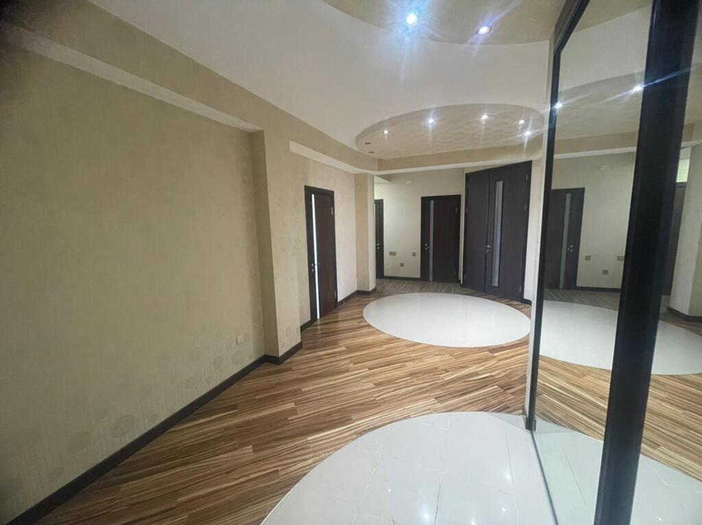 Satılır 3 otaqlı yeni tikili 148 m² — Mənzil, Bakı (12)