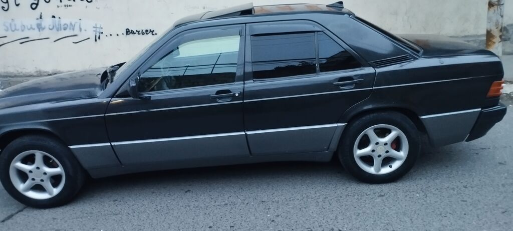 Mercedes-Benz 190 (W201): 1.8 l 1993 il Sedan 90-DG-149 — Avtomobillər, Bakı (4)