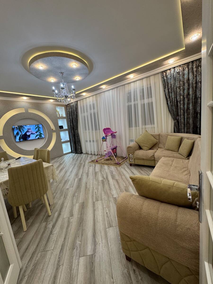 Satılır 4 otaqlı həyət evi/bağ evi 140 m² — Ev, villa, Bakı (2)
