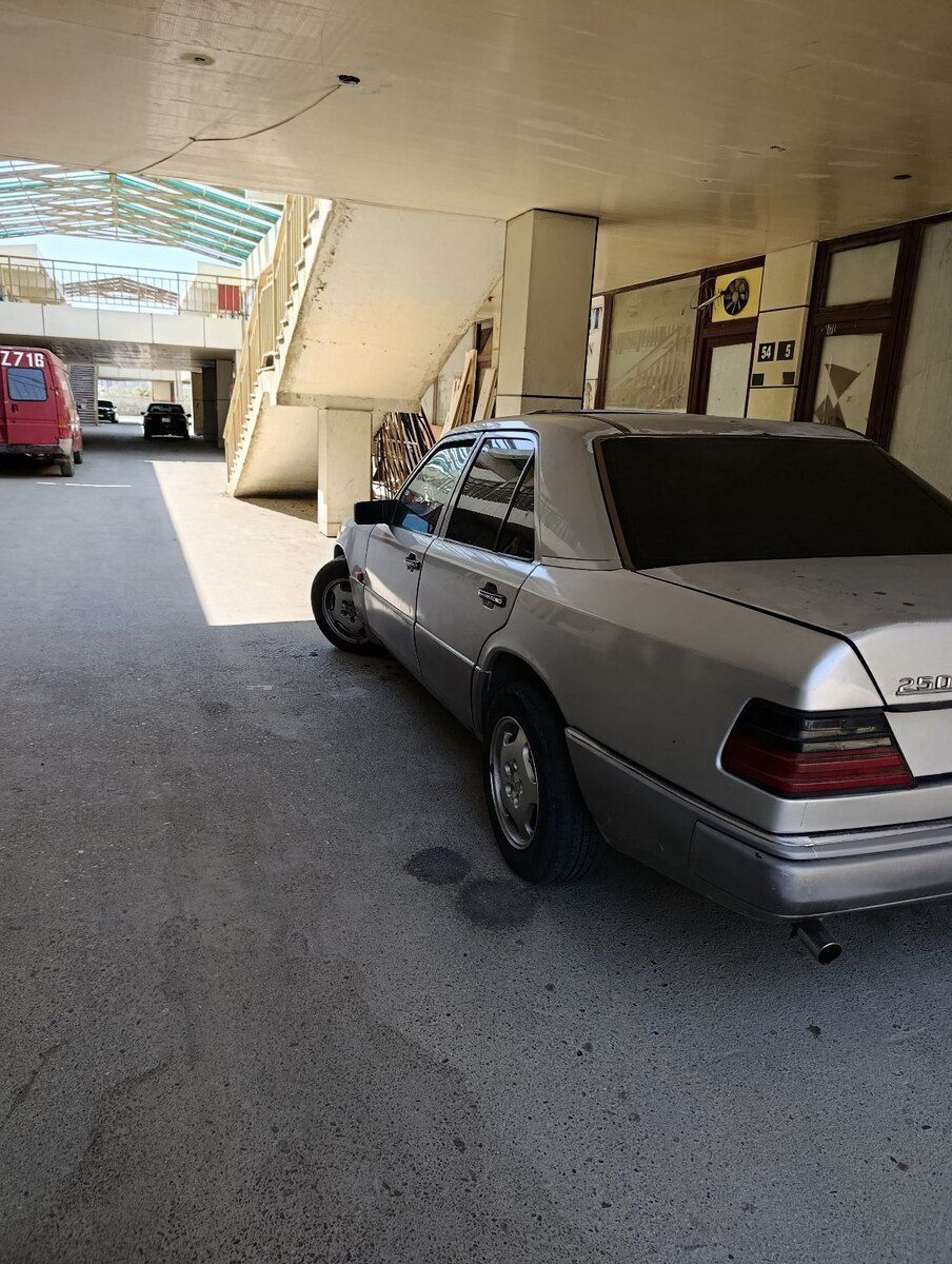Mercedes E 250, 1991 il — Avtomobillər, Xırdalan (7)
