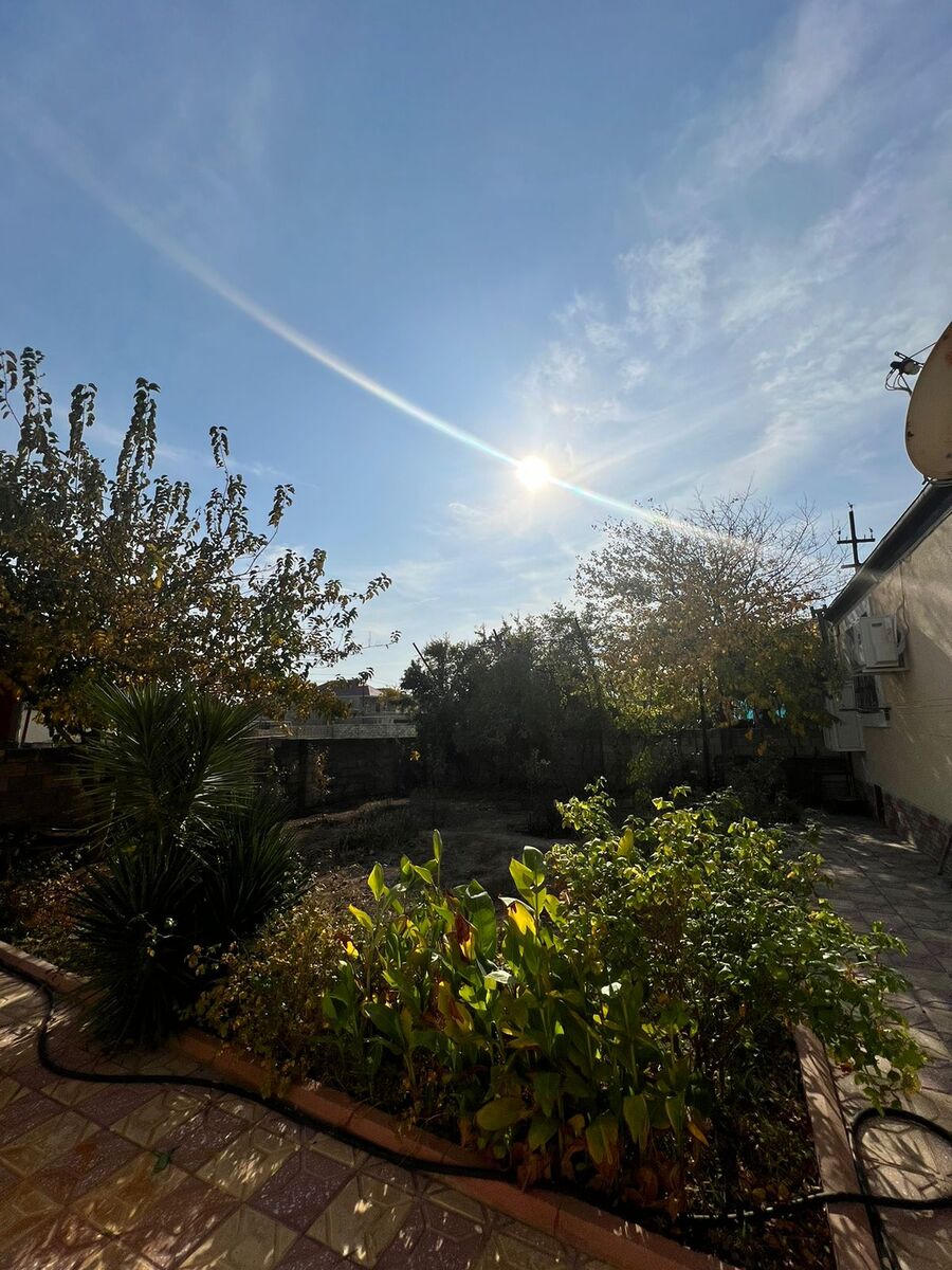 Satılır 4 otaqlı həyət evi/bağ evi 400 m² — Ev, villa, Bakı (4)
