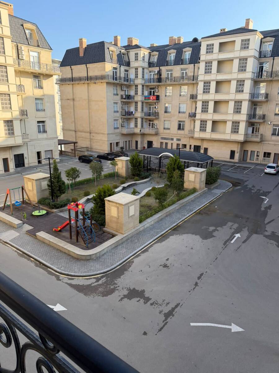 Satılır 4 otaqlı yeni tikili 170 m² — Mənzil, Bakı (2)
