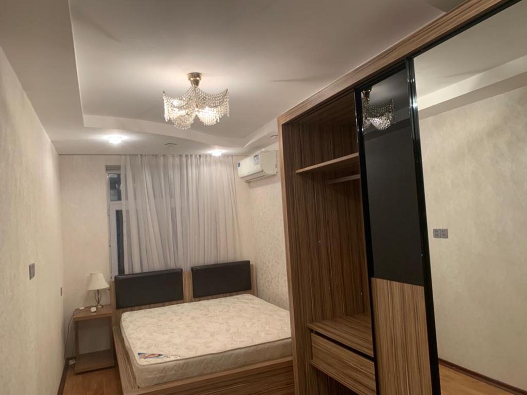 İcarəyə verilir 2 otaqlı köhnə tikili 70 m² — Mənzil, Bakı (8)