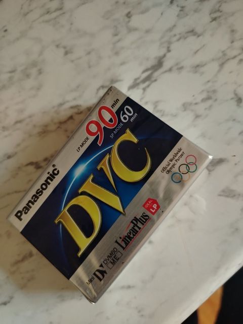 Panasonic MiniDV kaseti – AY-DVM60FF - Format: Mini DV (Digital Video — Musiqi və filmlər