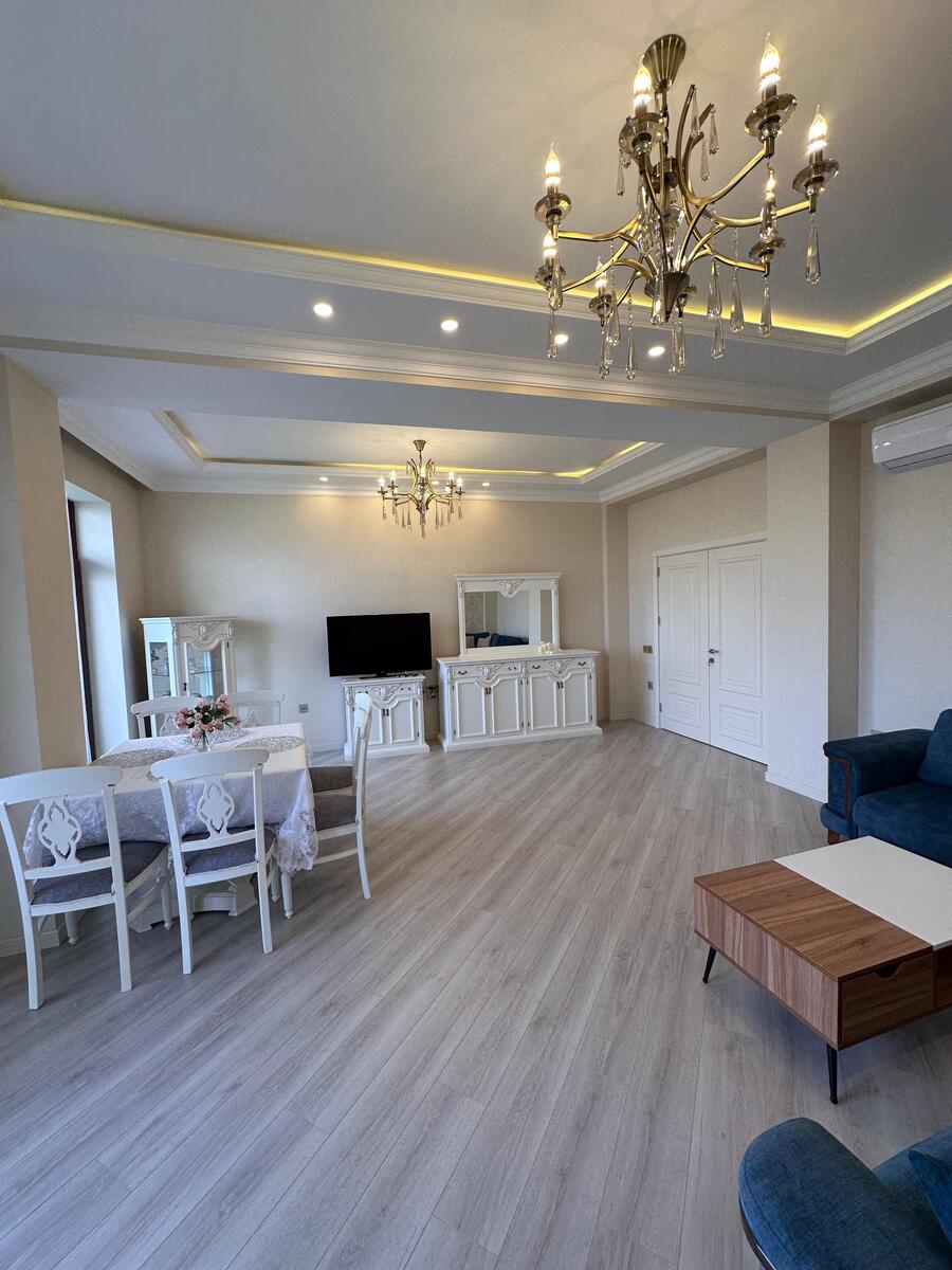 İcarəyə verilir 3 otaqlı yeni tikili 140 m² — Mənzil, Bakı (9)