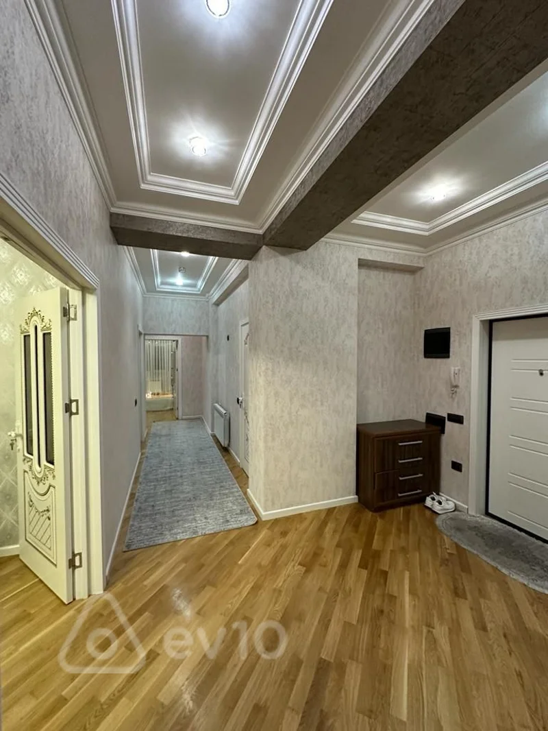 3 otaqlı mənzil, 124 m², Bakı, Əsəd Əhmədov küç. 24 b — Bakı