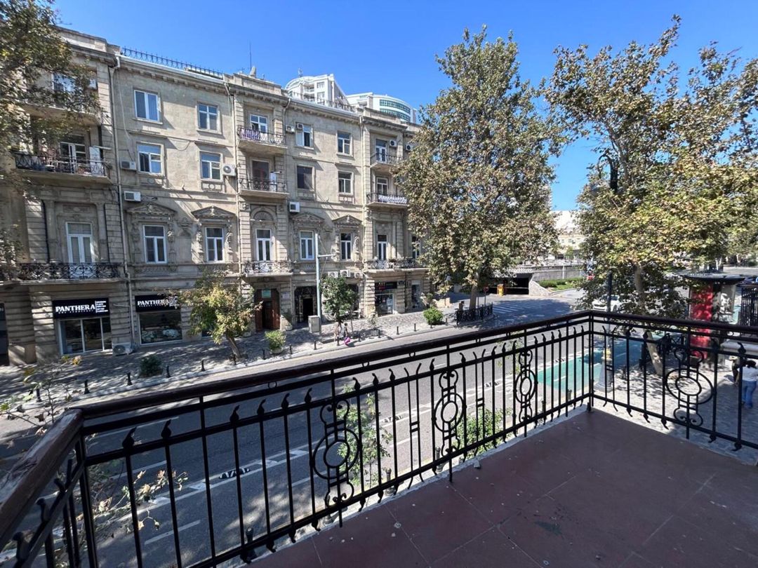 İcarəyə verilir 3 otaqlı köhnə tikili 59 m² — Mənzil, Bakı (9)