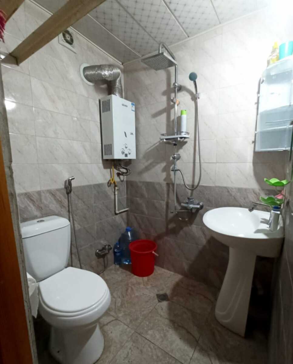 İcarəyə verilir 2 otaqlı köhnə tikili 55 m² — Mənzil, Bakı (4)