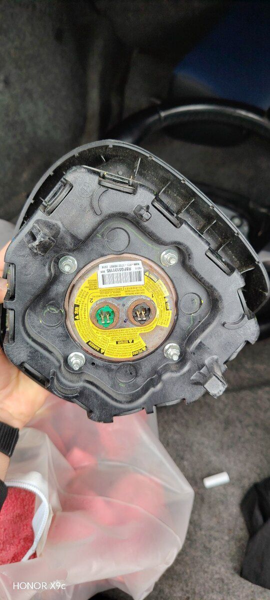 BMW F10 sükanı — Ehtiyat hissələri və aksesuarlar, Bakı (2)