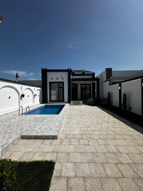 Satılır 4 otaqlı həyət evi/bağ evi 120 m² — Bakı