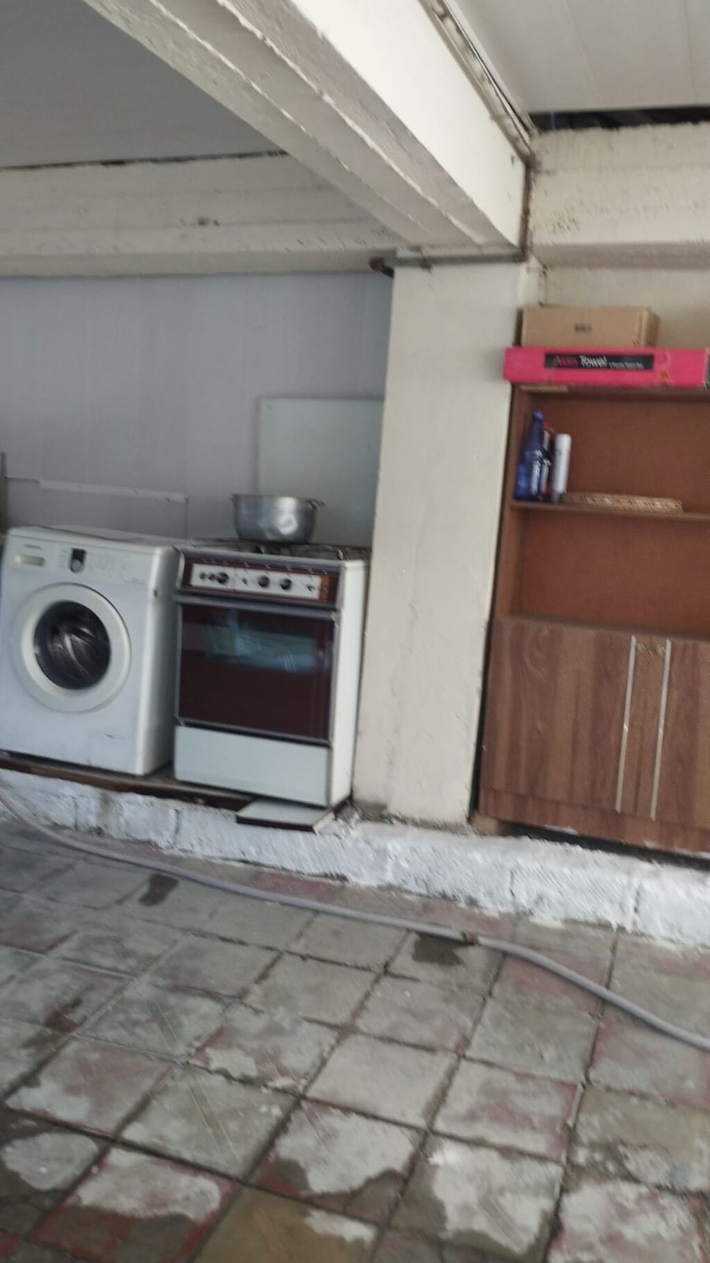 Kirayə otaq – mebellə təmin olunmuş metro İnsaatcilara yaxin Gizlara — Mənzil, Bakı (5)