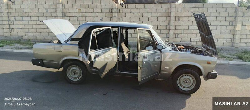 Lada (vaz) 07, 2011 il — Avtomobillər, Qax (10)
