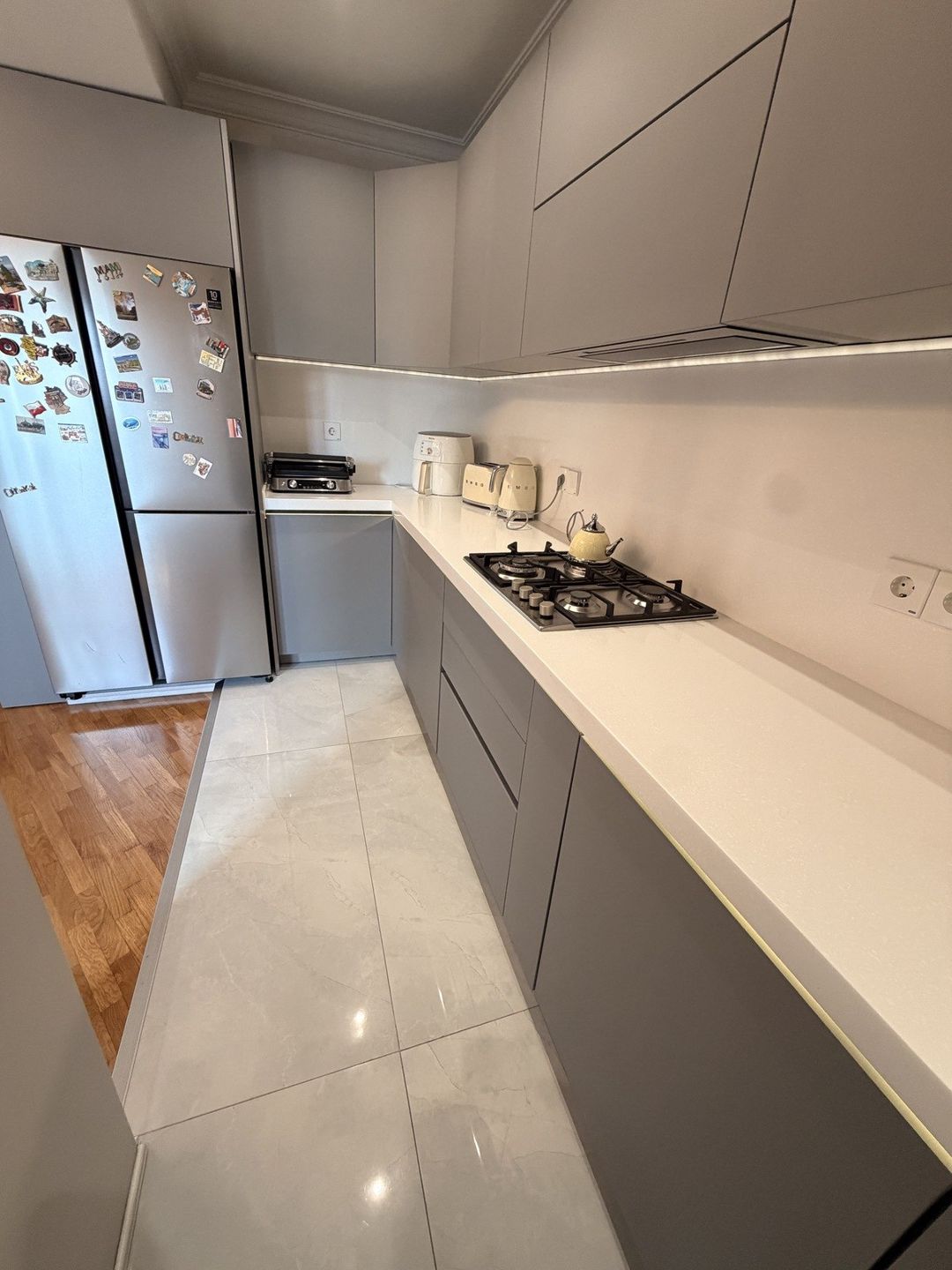 Satılır 4 otaqlı köhnə tikili 120 m² — Mənzil, Bakı (12)