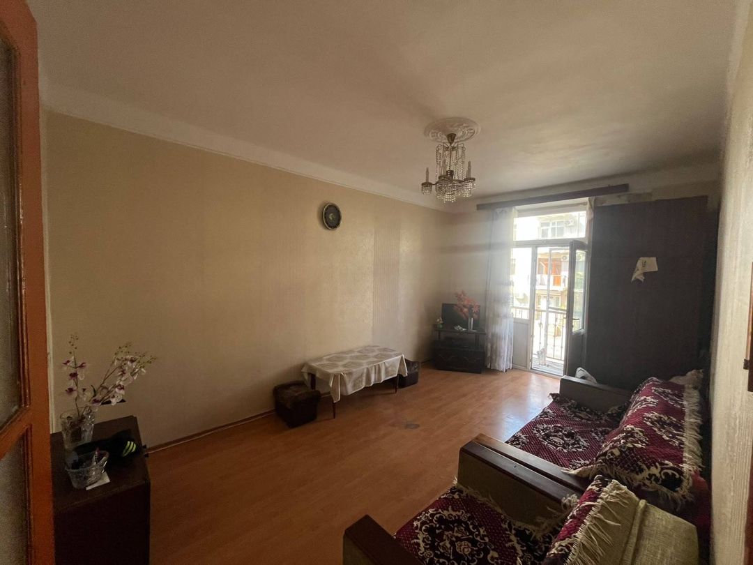 Satılır 1 otaqlı köhnə tikili 44 m² — Mənzil, Bakı (2)