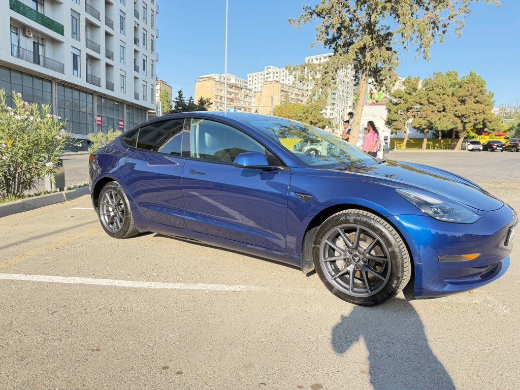 Tesla Model 3, 75 kWh, 2022 il, 84 000 km — Avtomobillər, Bakı (6)