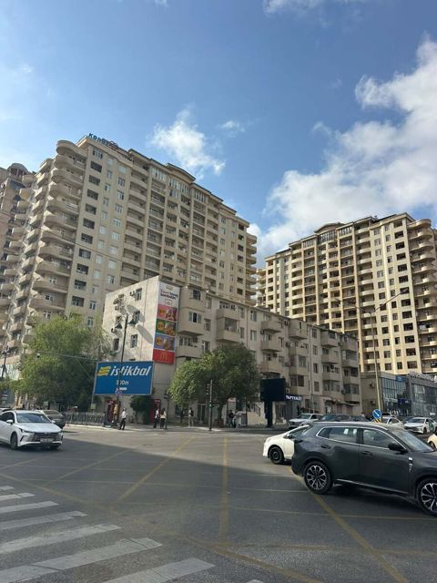 Satılır 3 otaqlı yeni tikili 171 m² — Bakı