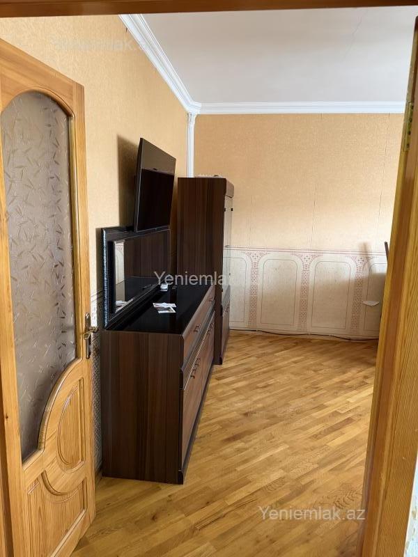 Satılır 3 otaqlı Bina evi menzil (Köhnə tikili), 72 m², 17-ci mikrorayon — Mənzil, Sumqayıt (3)