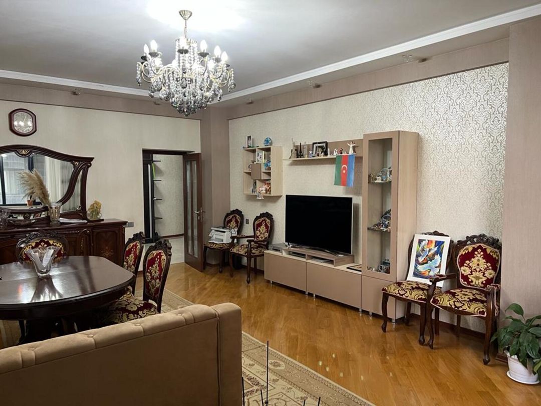 İcarəyə verilir 4 otaqlı yeni tikili 170 m² — Mənzil, Bakı (4)
