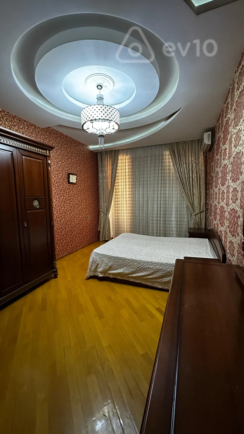 4 otaqlı mənzil, 170 m², R.Cəfərov küç. — kirayə — Mənzil, Bakı (8)
