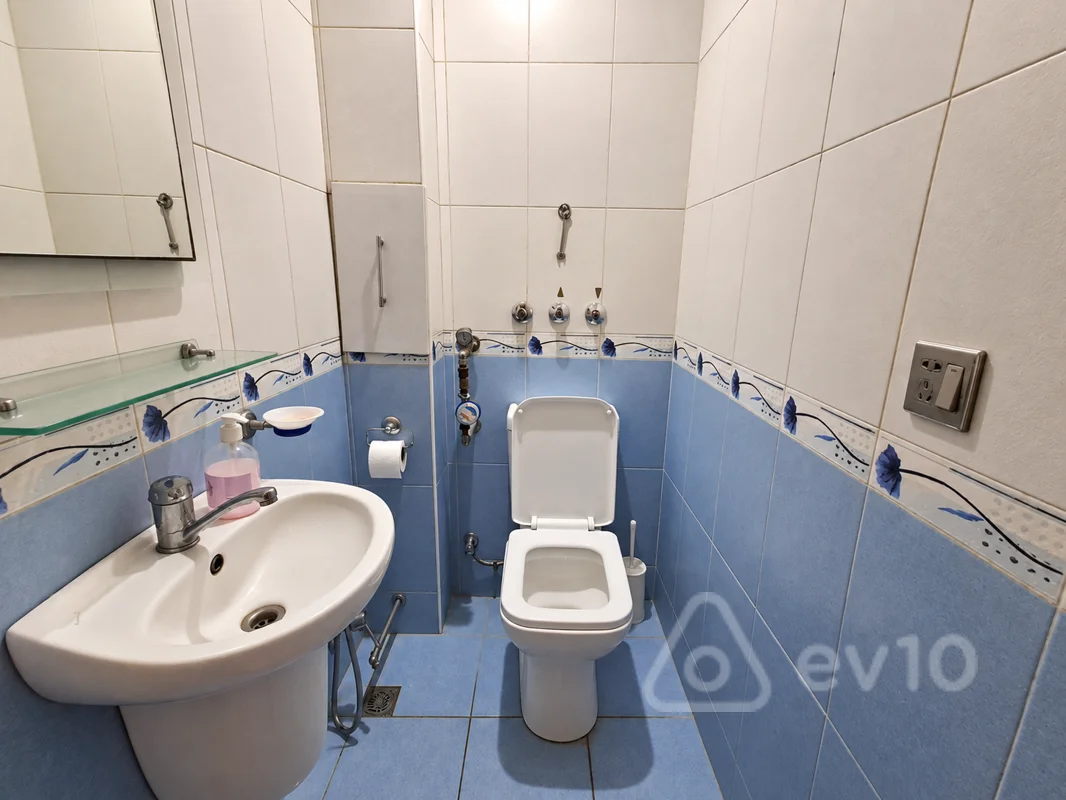 3 otaqlı mənzil, 110 m², Qara Qarayev pr — kirayə — Mənzil, Bakı (7)