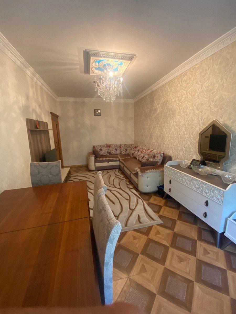 Satılır 2 otaqlı köhnə tikili 60 m² — Mənzil, Bakı (3)