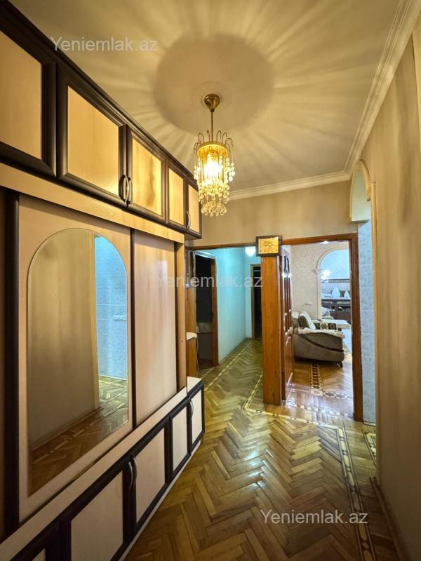 Satılır 5 otaqlı Bina evi menzil (Köhnə tikili), 130 m², Binəqədi rayonu — Mənzil, Bakı (11)