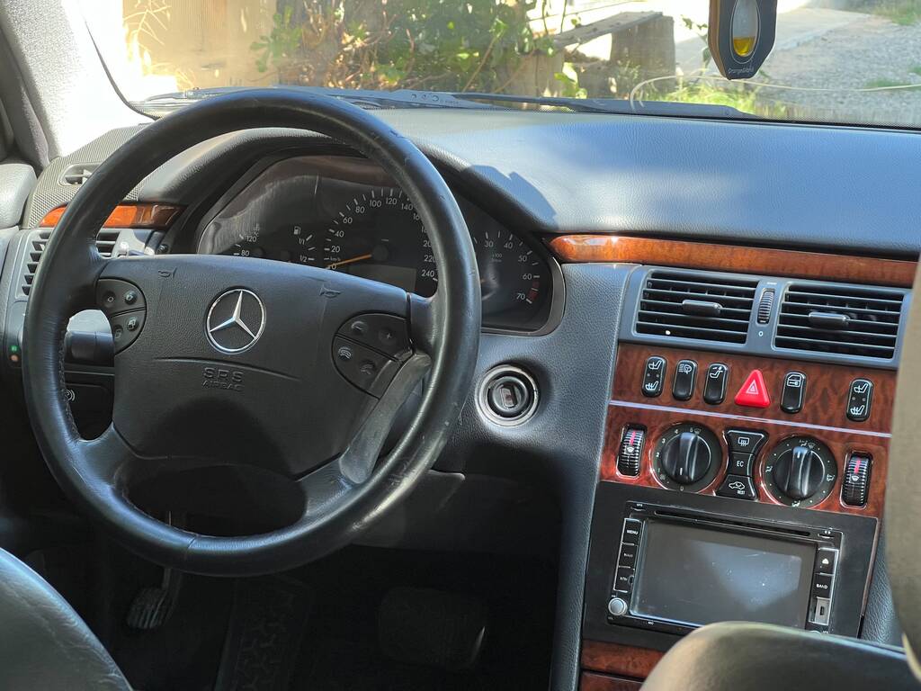 Mercedes E 240, 2.6 L, 1999 il, 446 000 km 90-SR-081 — Avtomobillər, Bakı (7)