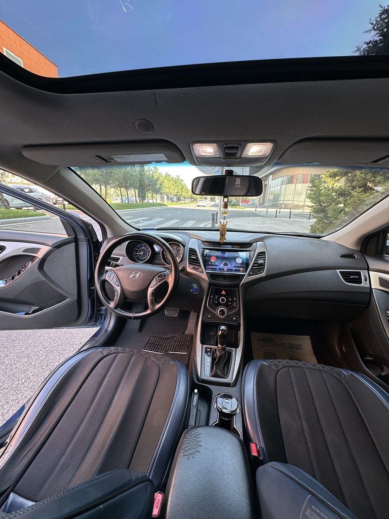 Hyundai Elantra, 1.8 L, 2015 il, 180 000 km — Avtomobillər, Bakı (11)
