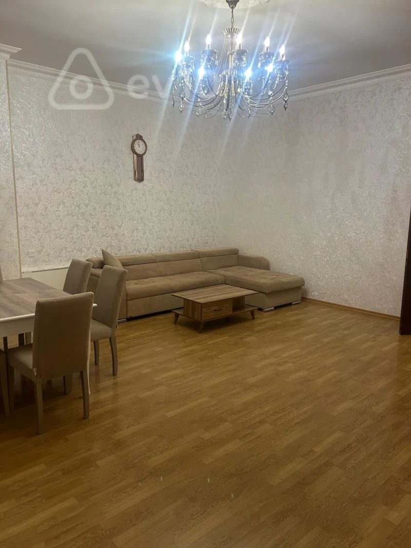 3 otaqlı mənzil, 140 m², 28may — kirayə — Mənzil, Bakı (2)