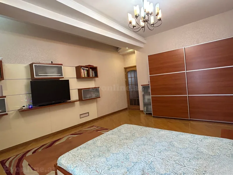 Satılır 4 otaqlı Mənzil Yeni tikili 175 m² Bakı, Yasamal r., Elmlər Akademiyası m — Mənzil, Bakı (3)