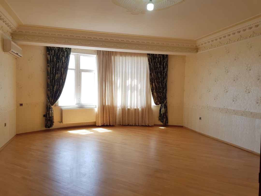 Satılır həyət evi/bağ evi 450 m² — Ev, villa, Bakı (12)