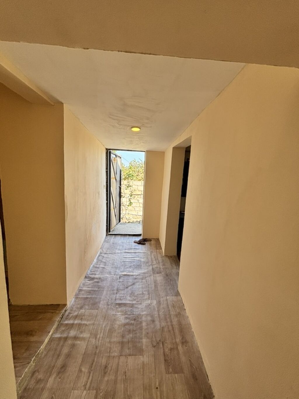 Satılır: həyətyanı sahəli kiçik fərdi yaşayış evi - Daş divarlı — Ev, villa, Digah (9)
