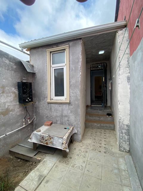 Satılır 1 otaqlı həyət evi/bağ evi 40 m² — Bakı