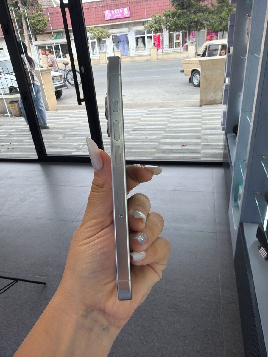 Apple iPhone 16 Pro White Titanium 128GB/8GB — Smartfonlar, Göyçay (2)