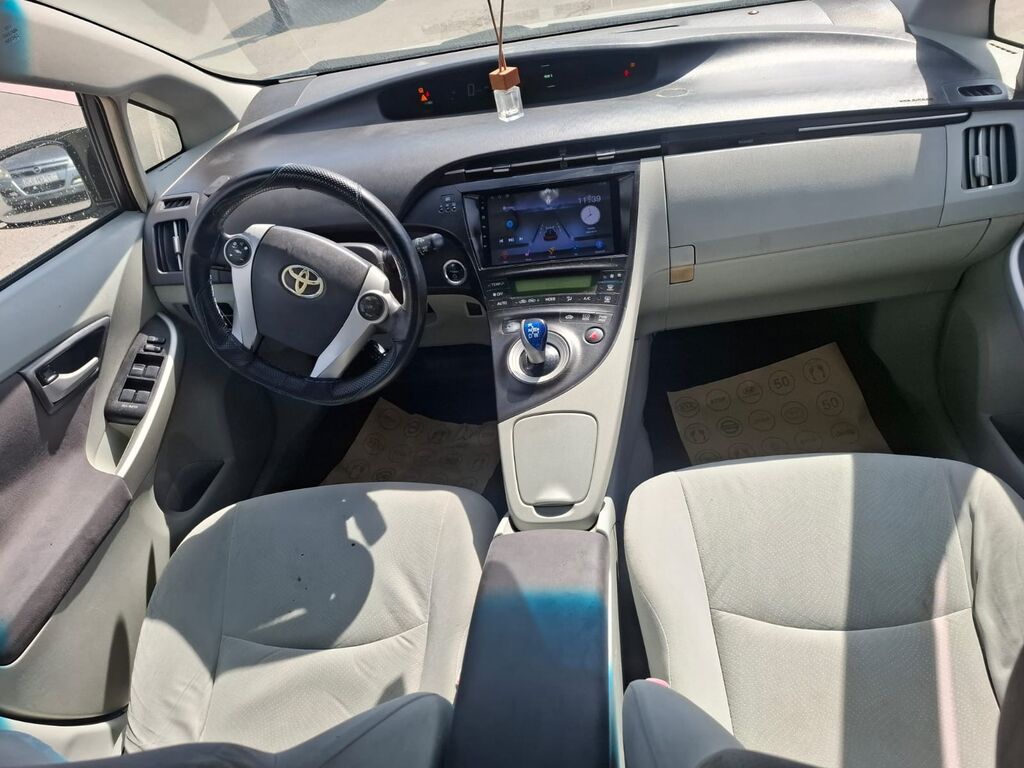 Toyota Prius: 1.8 l 2010 il — Avtomobillər, Bakı (7)